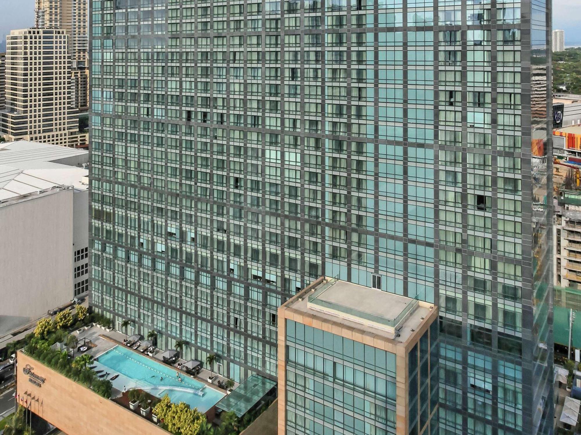 Raffles Makati Hotell Makati City Exteriör bild