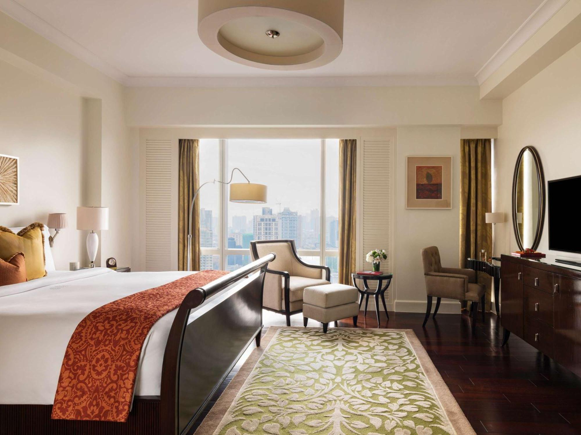 Raffles Makati Hotell Makati City Exteriör bild