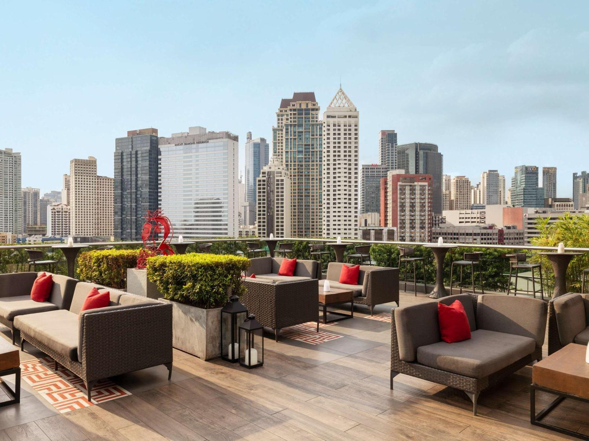 Raffles Makati Hotell Makati City Exteriör bild